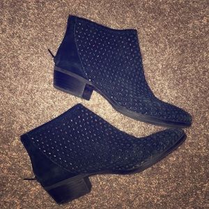 Lucky brand black booties